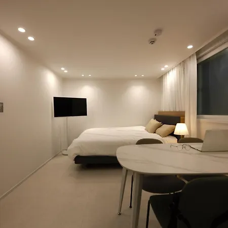 Ari House Apartment